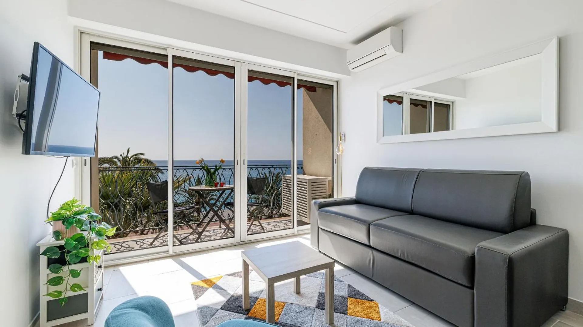 Sea View - Lovely Studio Promenade Des Anglais Nice